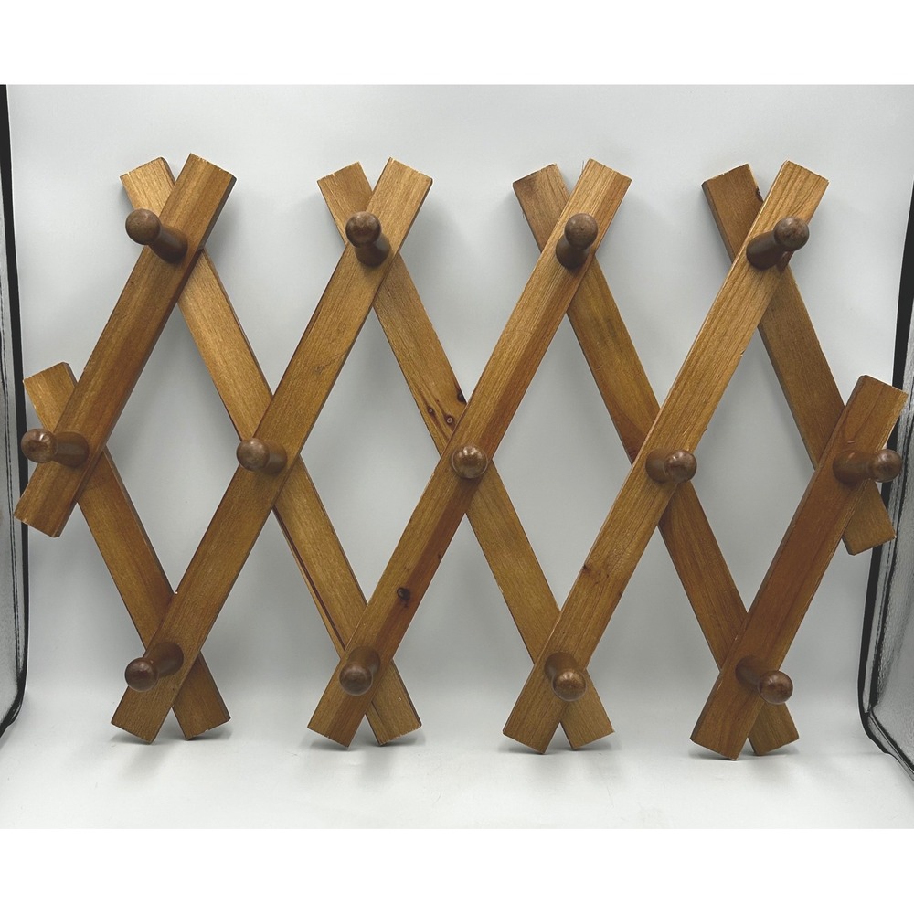 Accordion Wall Rack Brown 13-Peg Expandable Wood Up to 45" Wide Up to 16" Tall